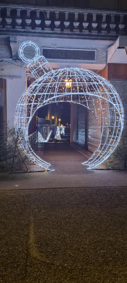 Appartamento Le Louchonnais, T2, Wifi, 4 Personnes Bagnères-de-Luchon Esterno foto