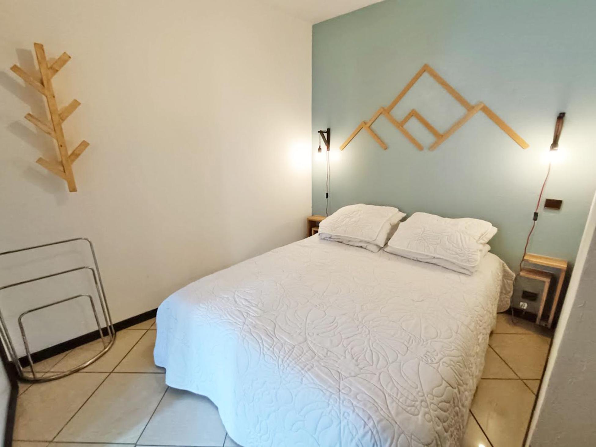 Appartamento Le Louchonnais, T2, Wifi, 4 Personnes Bagnères-de-Luchon Esterno foto